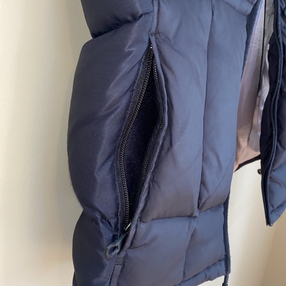 GAP | puffy vest - Picture 6 of 13